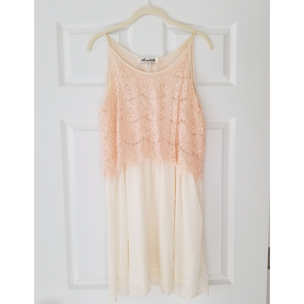 🌸 Francesca's | Lace Dress